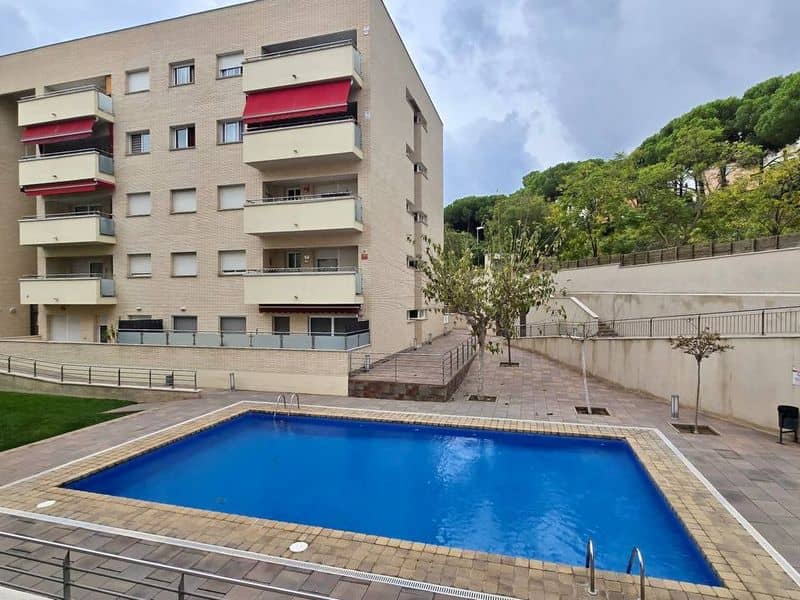 Bonito Apartamento en Venta con Terraza y piscina — Ideal para Vivir