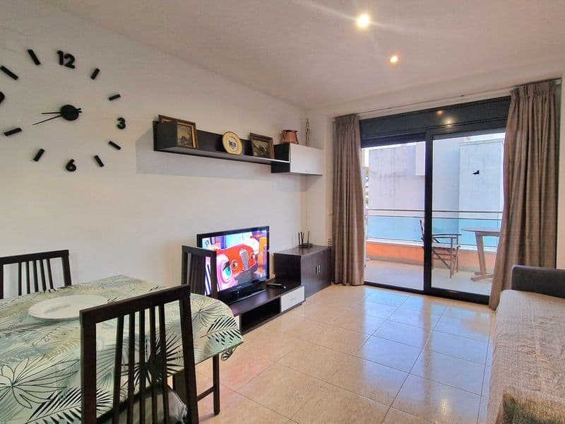 Apartment with tourist license in Lloret de Mar, Sea Views