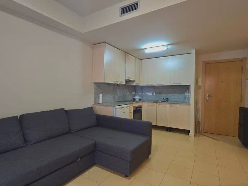 Acogedor Apartamento a 200 Metros de la Playa Principal en Lloret de Mar